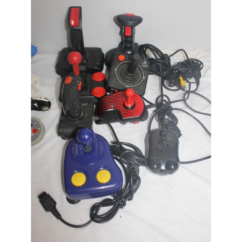 402 - VARIOUS CONTROLLERS & JOYSTICKS