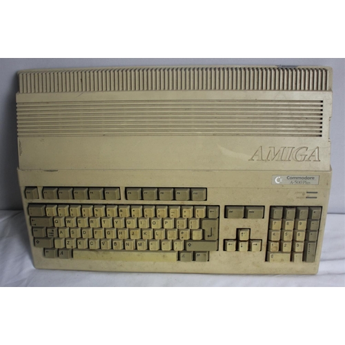 448 - 3 COMMODORE AMIGA COMPUTERS - POSSIBLY FOR SPARES