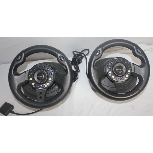 452 - 3 GAMING STEERING WHEELS & 3 SETS FOOT PEDALS