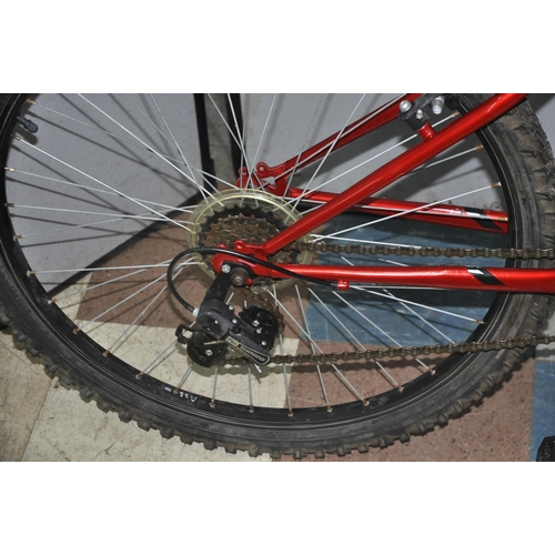 17 - 3 APOLLO MOUNTAIN BIKES - XC.26S6 21 SPEED, CX.10 18 SPEED AND FEUD 18 SPEED