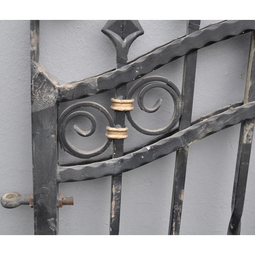 87 - WROUGHT IRON GATE (WIDTH 37.5