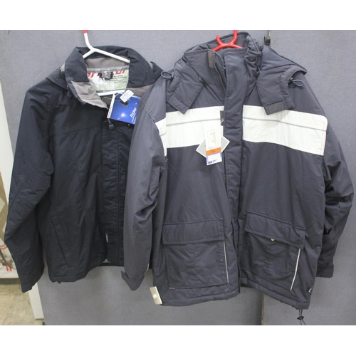 200 - 4 MEN'S COATS: 2 RIPCURL COATS (SIZE S, SIZE M), SIMMER (SIZE S) & CAMPIN SKI ACTION (SIZE S)