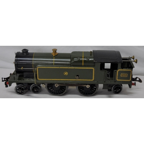 94 - MECCANO HORNBY SERIES No2 SPECIAL TANK LOCOMOTIVE WITH KEY - BOX DAMAGED