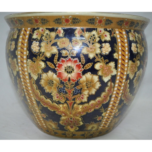 218 - CHNESE HAND DECORATED FISH BOWL c1900-1920