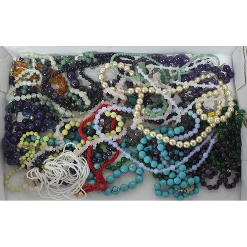 156 - 5 TRAYS OF COSTUME JEWELLERY