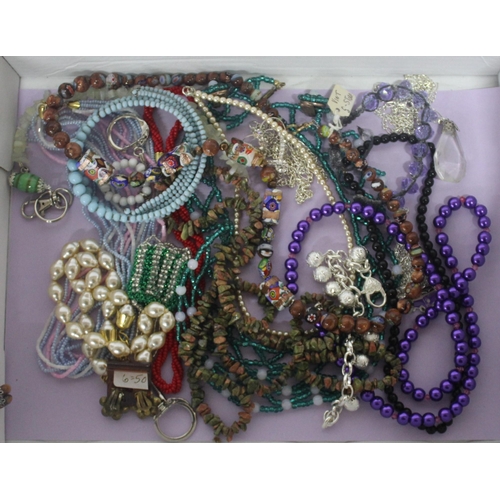 156 - 5 TRAYS OF COSTUME JEWELLERY