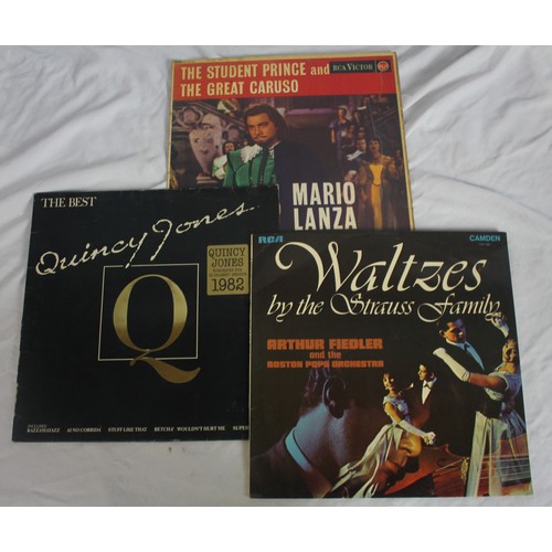 181 - BOX OF VINYL RECORDS - LPs AND SINGLES - MARIO LANZA, THE BEST OF QUINCEY JONES AND WALTZES BY STRAU... 