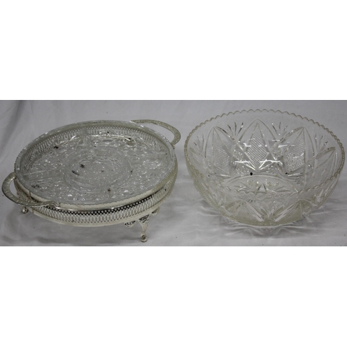 134 - PRESSED GLASS BOWLS AND CRYSTAL GLASS TRAYS