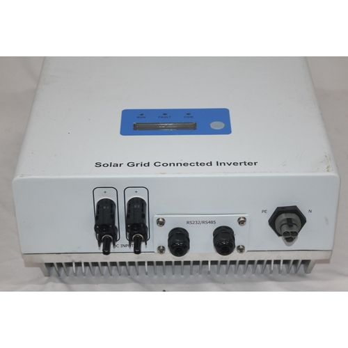 144 - TRANNERGY SOLAR GRID CONNECTED INVERTER WITH BRACKET AND INSTRUCTIONS