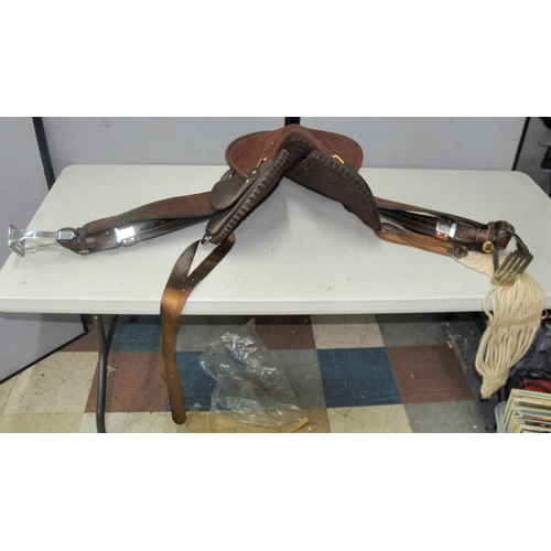 257 - HANDMADE STOCKMAN STADDLE IN BAG WITH STIRRUPS, BLANKETS AND WHIP