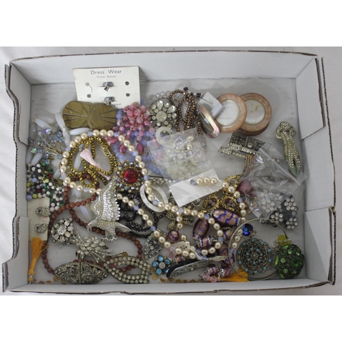 295 - 3 TRAYS OF COSTUME JEWELLERY - BROOCHES, EARRINGS, NECKLACES, ETC