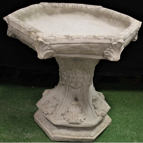 314 - STONEWORK GOTHIC BIRD BATH WITH HEXAGONAL TOP (H43, W47cm)