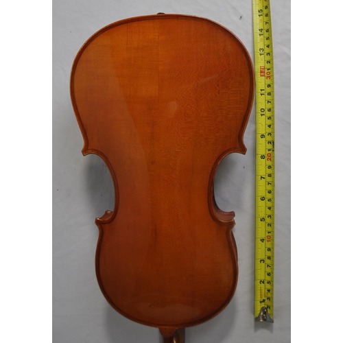 323 - SKYLARK VIOLIN WITH BOW AND CASE