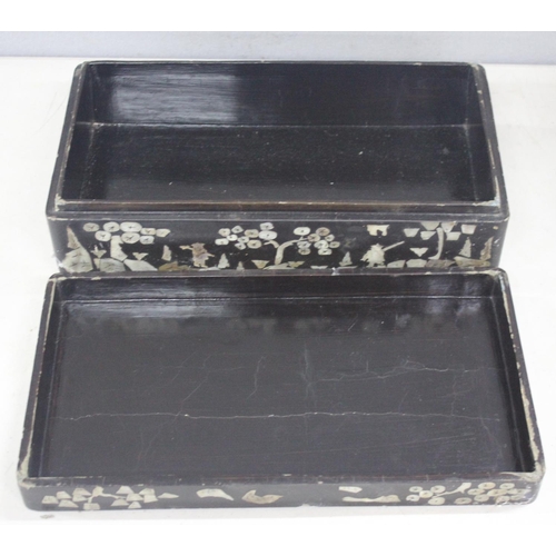 324 - 3 SMALL BOXES - CHEST TYPE TEA CADDY - NO FITTINGS, INLAID JEWELLERY BOX, ORIENTAL STYLE STORAGE BOX