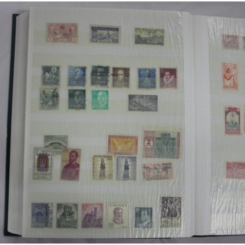 346 - 3 STAMP ALBUMS CONTAINING STAMPS