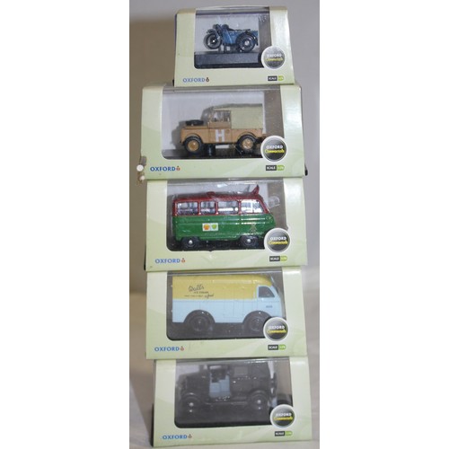 130 - NEW AND BOXED DIE CAST MODELS