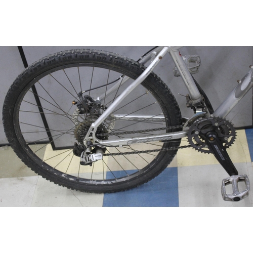 2 - 2 BIKES - CARRERA VULCAN 24 SPEED MOUNTAIN BIKE WITH FRONT SHOCKS AND DISC BRAKES 16