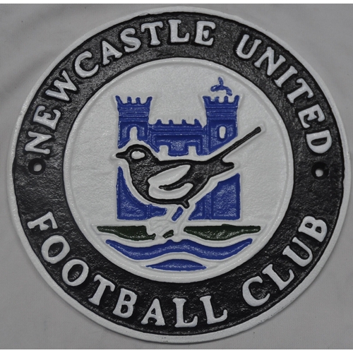 12 - REPRODUCTION NEWCASTLE UNITED PLAQUE