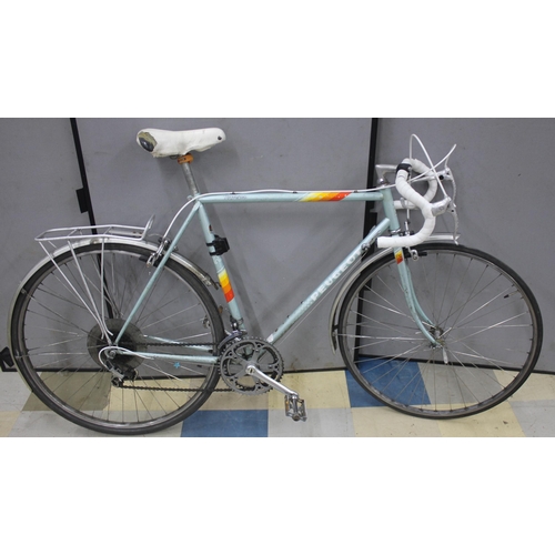 81 - 2 BIKES - VITESSE SPRINT 21 SPEED RACING BIKE 23