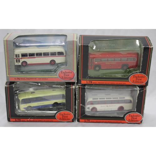 16 - TRAY OF DIECAST MODEL BUSES