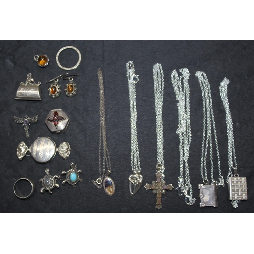 434 - VARIOUS ITEMS OF JEWELLERY - MARKED SILVER OR 925 (TOTAL WEIGHT 81.1g)