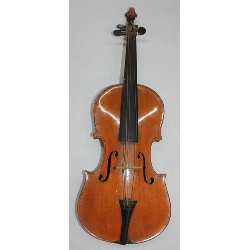 32 - VIOLIN 13 1/2