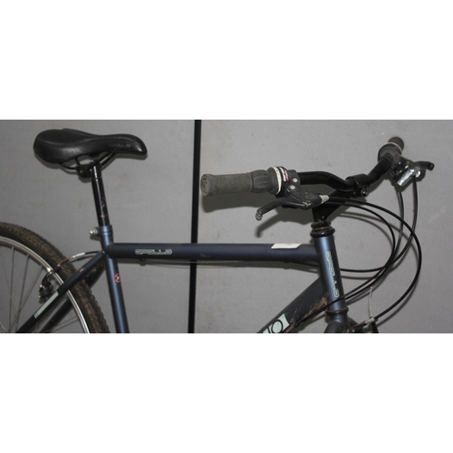 40 - 2 BIKES - APOLLO VEHO 18 SPEED MOUNTAIN BIKE 20