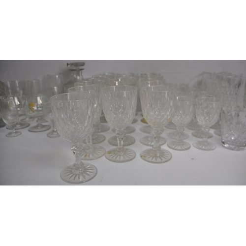 80 - QUANTITY OF GLASSWARE