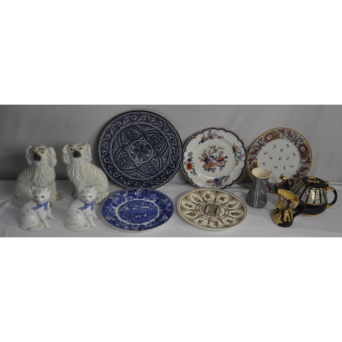 179 - VARIOUS ITEMS OF PORCELAIN