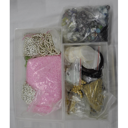 207 - 6 PLASTIC BOXES COSTUME JEWELLERY MAKING ACCESSORIES