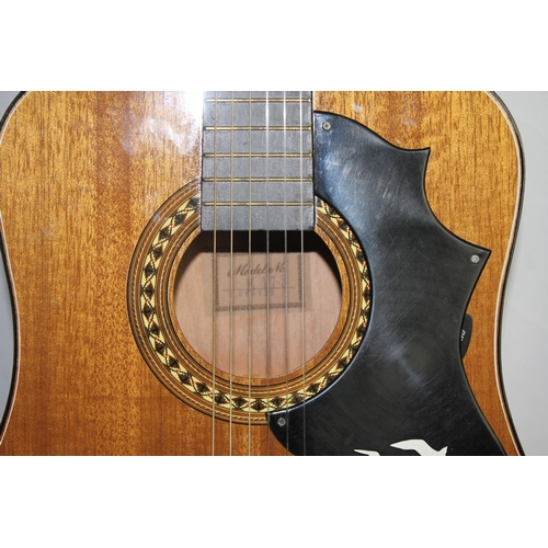 269 - ACOUSTIC GUITAR