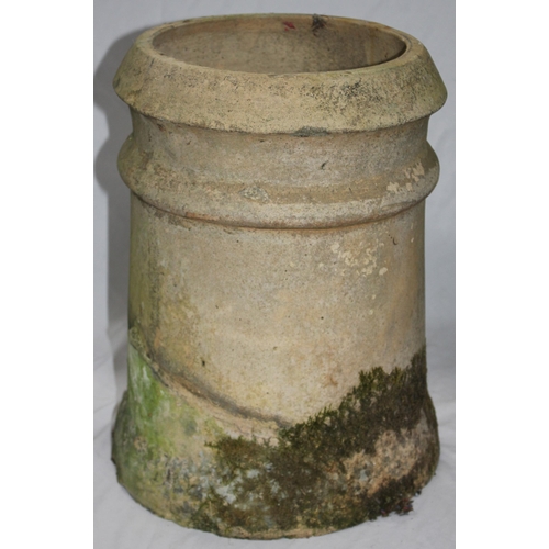 274 - 2 CHIMNEY POTS