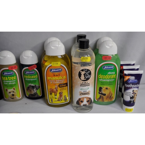 313 - VARIOUS PET ACCESSORIES INCLUDING SHAMPOO & TOOTHPASTE