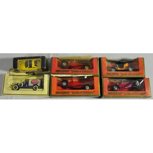 54 - BOX AND TRAY MODEL CARS INCLUDING 4 BOXED MATCHBOX 'MODELS OF YESTERYEAR'