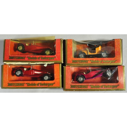 54 - BOX AND TRAY MODEL CARS INCLUDING 4 BOXED MATCHBOX 'MODELS OF YESTERYEAR'