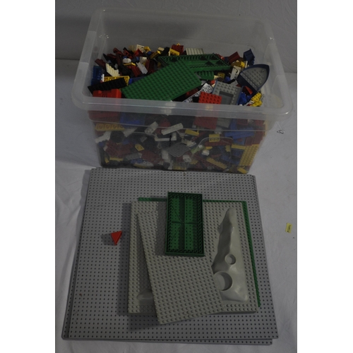 61 - CRATE OF LEGO