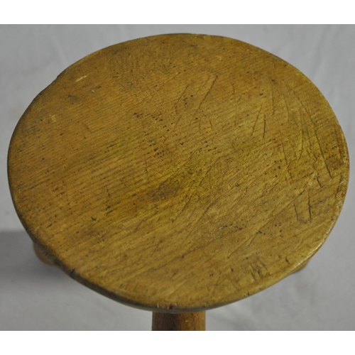 71 - MILKING STOOL