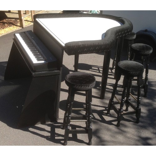 86 - MOBILE PIANO BAR WITH CORIAN TABLE TOP AND SHELF FOR ELECTRIC KEYBOARD.  IT COMPLETELY DISMANTLES AN... 