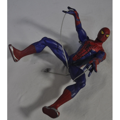 118 - 5 ACTION MEN FIGURES AND SPIDERMAN FIGURE