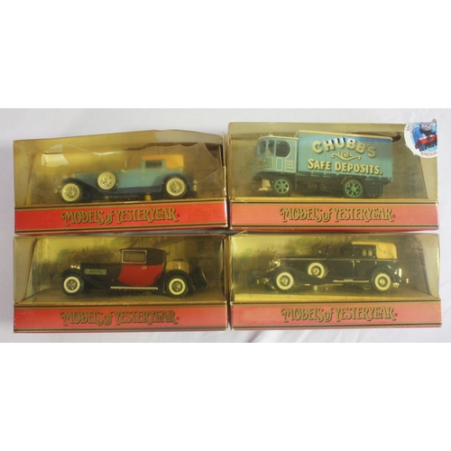 126 - 8 MATCHBOX MODELS OF YESTERYEAR - Y-4 1930 DUESENBERG MODEL J - BOX DAMAGED, Y-34 1933 CADILLAC 452 ... 