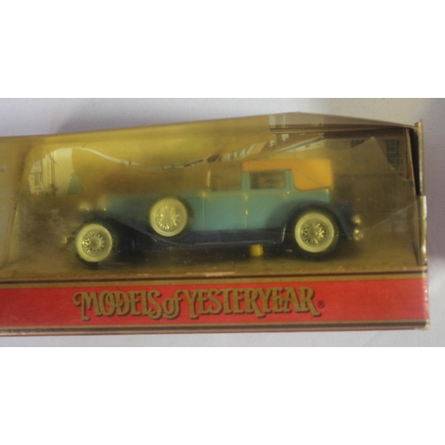 126 - 8 MATCHBOX MODELS OF YESTERYEAR - Y-4 1930 DUESENBERG MODEL J - BOX DAMAGED, Y-34 1933 CADILLAC 452 ... 