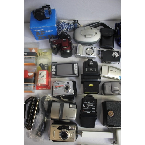 140 - BOX OF CAMERAS AND EQUIPMENT - DIGITAL CAMERAS, LENSES, FLASH UNIT AND CASES