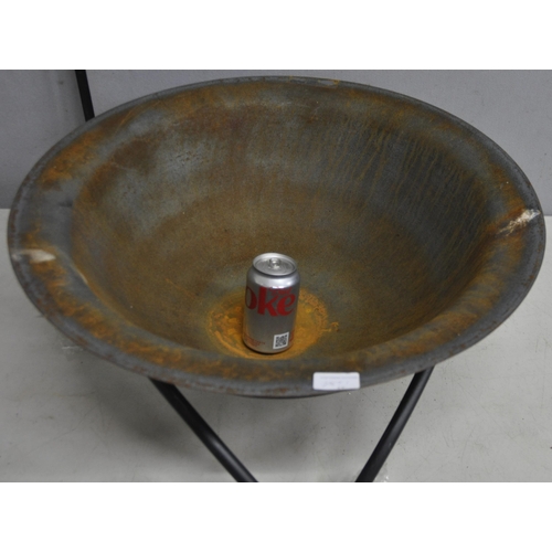 221 - DEEP CIRCULAR FIRE PIT 2FT DIAMETER