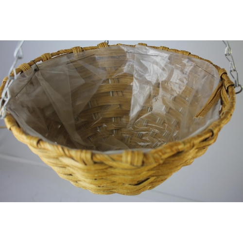 230 - 10 WICKER HANGING BASKETS