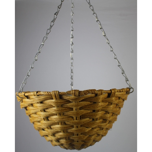 231 - 10 WICKER HANGING BASKETS