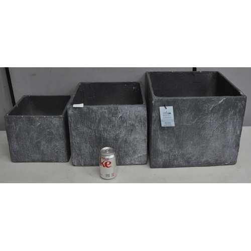 236 - SET OF 3 GRADUATED SQUARE PLANTERS SLATE EFFECT