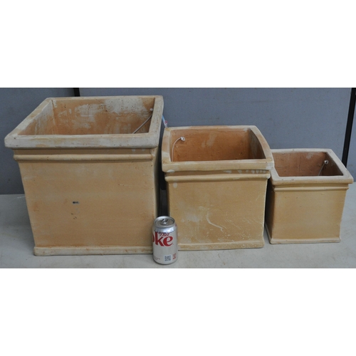 246 - SET OF 3 SQUARE TERRACOTTA GRADUATED PLANTERS - OPTION OF LOT 247