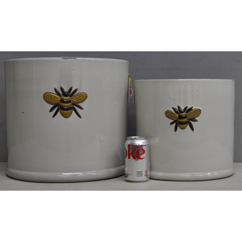 265 - 2 BEE DESIGN PLANTERS