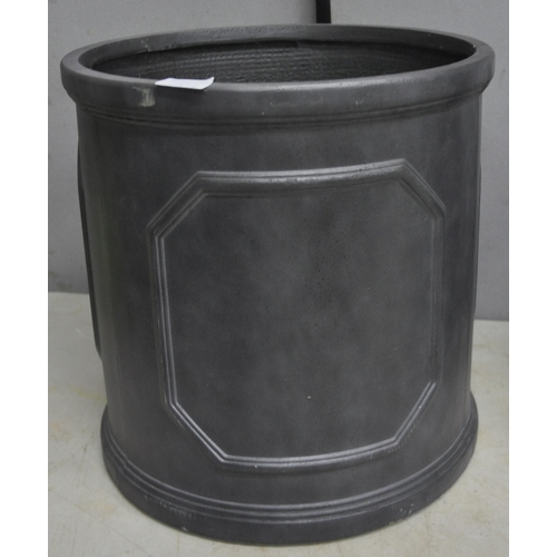 308 - SET OF 3 SLATE EFFECT FIBREGLASS GRADUATED PLANTERS