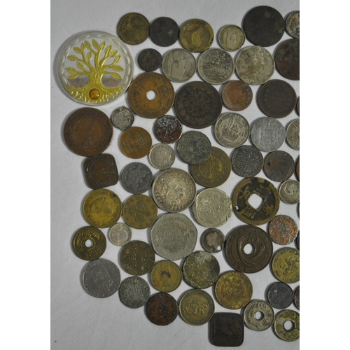 337 - TUB OF VARIOUS COINS